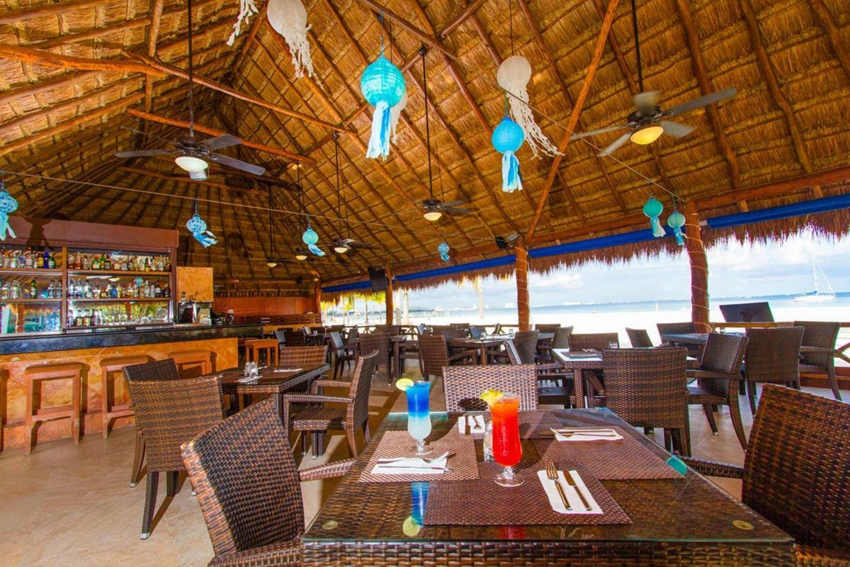 Cancun Beachfront Condo Exterior foto